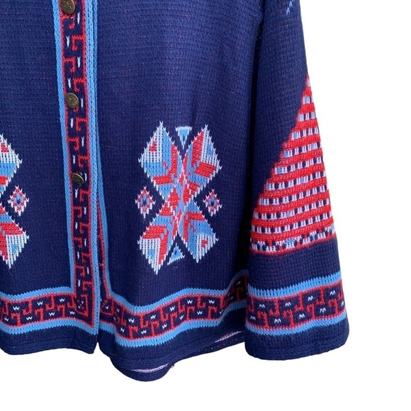 Vintage Sturbridge Tribal Aztec Knit Sweater Poncho Boho Blue Red Indian Buttons - Picture 3 of 10